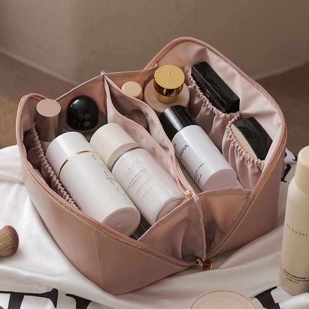 Deluxe Travel Cosmetics Organizer Bag by Multitasky