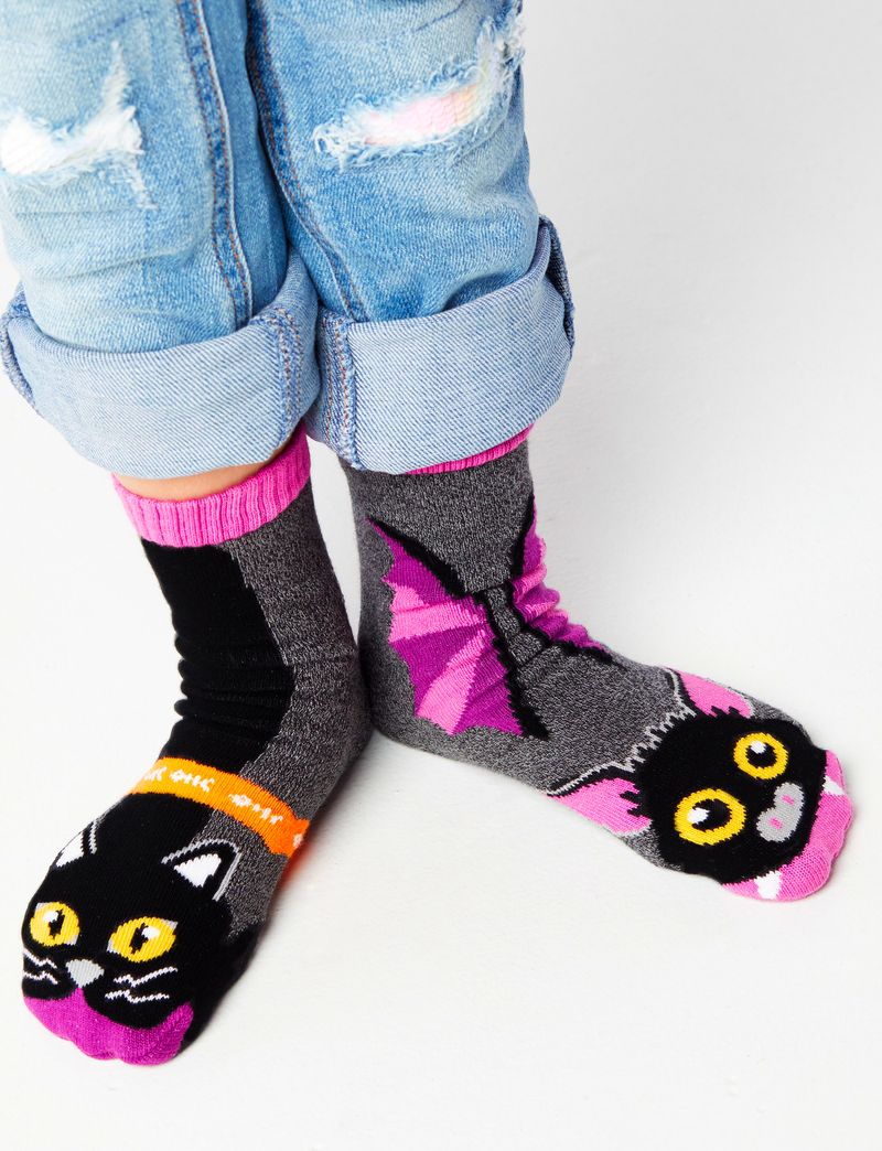 KIDS BAT & BLACK CAT NO SLIP SOCKS by Pals Socks